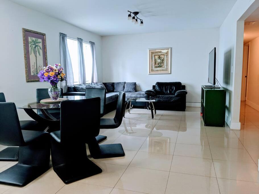 A2 - Endless Summer Vacation Rentals - 3 Bedroom Apartment Close To Casino Форт-Лодердейл Екстер'єр фото